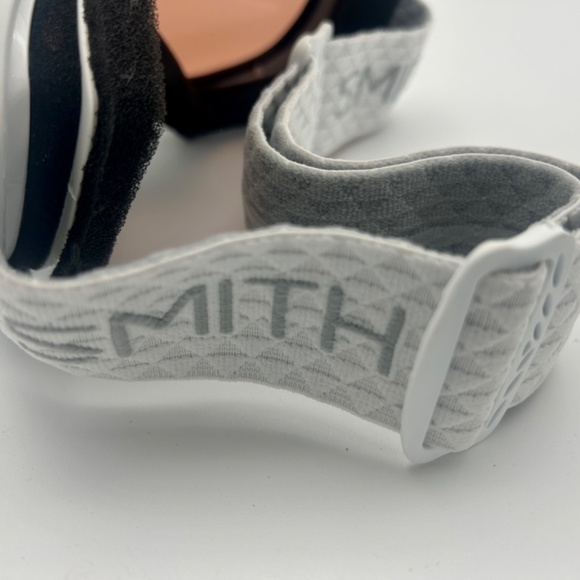 Smith Women’s Ski Goggles - Picture 5 of 7